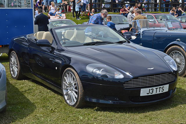 2005 Aston Martin DB9