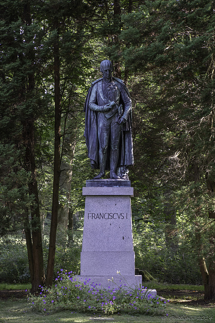 Statue(n) an der 'Isabelas Promenade'in Františkovy Lázně/Franzensbad ... P.i.P. (© Buelipix)