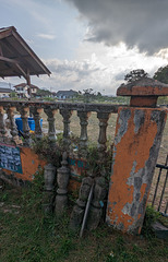 Clôture funeraire / Funerary fence