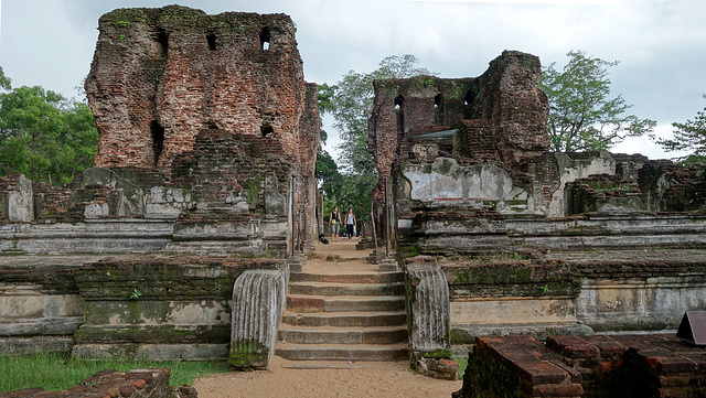 Polonnaruwa, Sri Lanka tour - the sixth day