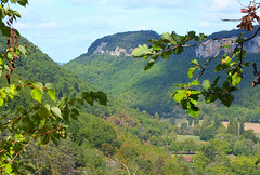 Les dernieres feuilles de l'été dans la vallée de la Dordogne