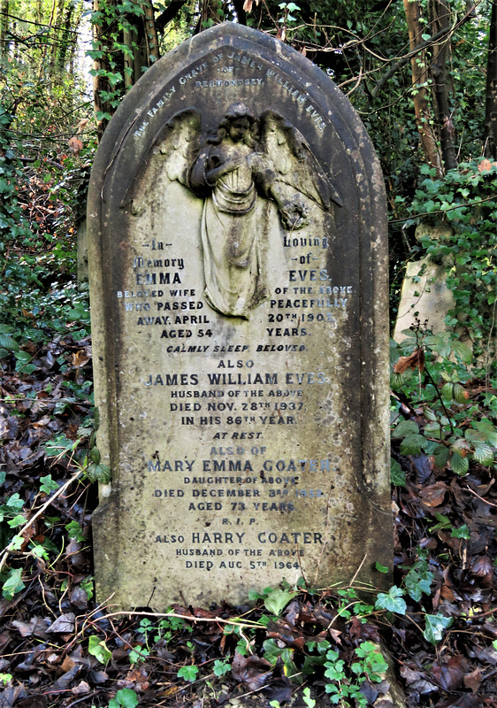 nunhead cemetery, london, c20 tombstone of emma eves +1907