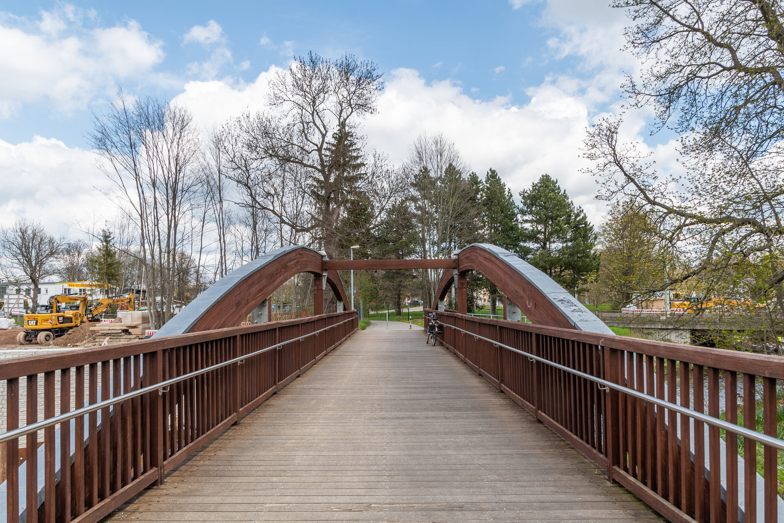 Fußgängerbrücke über den Zusammenfluß von Zwönitz und Würschnitz