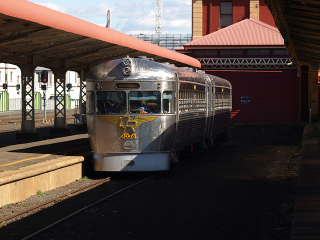 201509TmbaRailcar 441