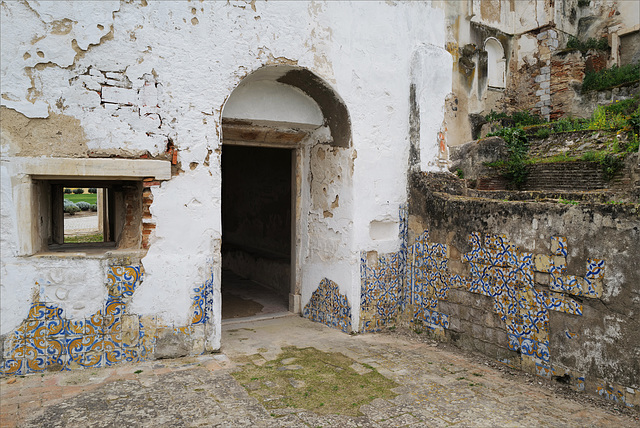 Moura, Alentejo, Castle