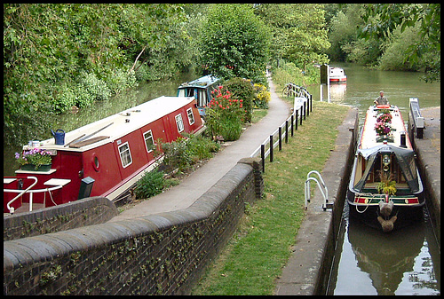 boat at Thames Lock