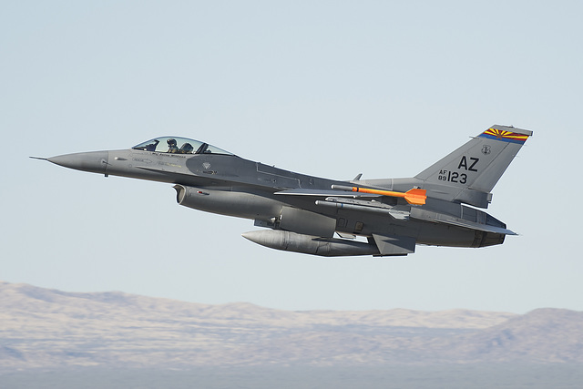 General Dynamics F-16C Fighting Falcon 89-0123
