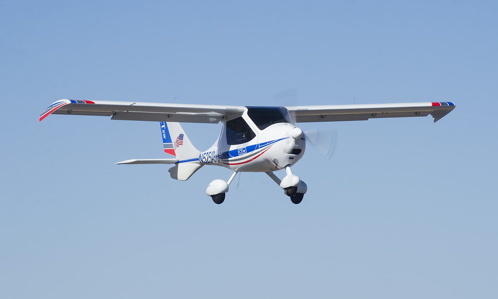 Flight Design CTSW N525AB