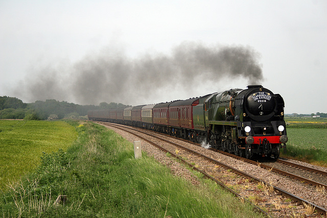 Bulleid M.N. class 4-6-2 35018 BRITISH INDIA LINE with 1Z23 17:15 Scarborough - Carnforth The Scarborough Spa Express at Willerby Carr Crossing 31st May 2018(steam as far as York)this was the first ev