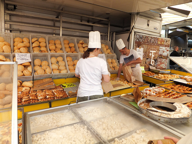 Toscolano-Maderno. Wochenmarkt. ©UdoSm