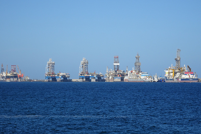 Rigs Off Las Palmas