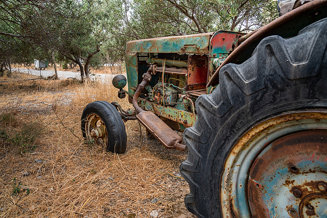 tractor T40-H