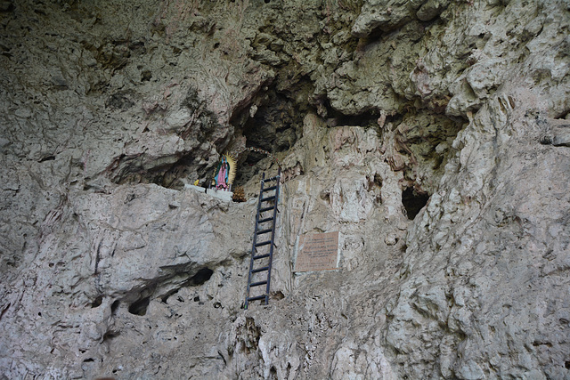 Mexico, In the Starboard Cave of Sumidero canyon