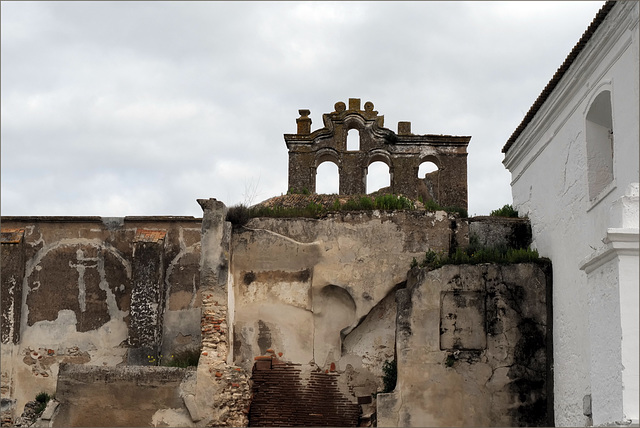 Moura, Alentejo, Castle