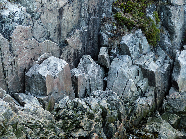 Day 7, rock erosion, Saguenay Fjord, Tadoussac