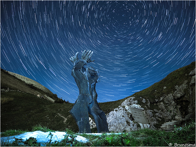 Monte Grappa, monumento al partigiano.