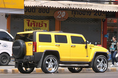 Hummer jaune Thaïlandais / Thaï yellow Hummer