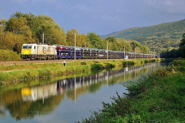 E 186 au bord du Doubs