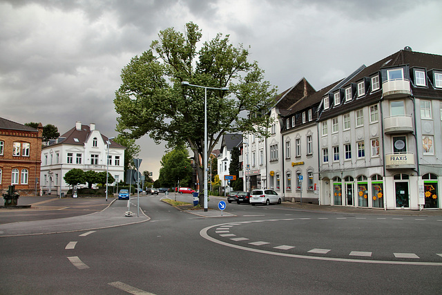 Kreisverkehr am Heißener Marktplatz (Mülheim an der Ruhr) / 23.05.2020