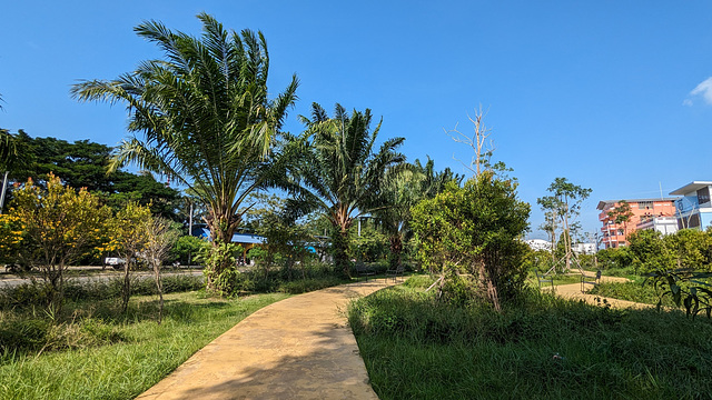 Un trottoir invitant / Appealing sidewalk