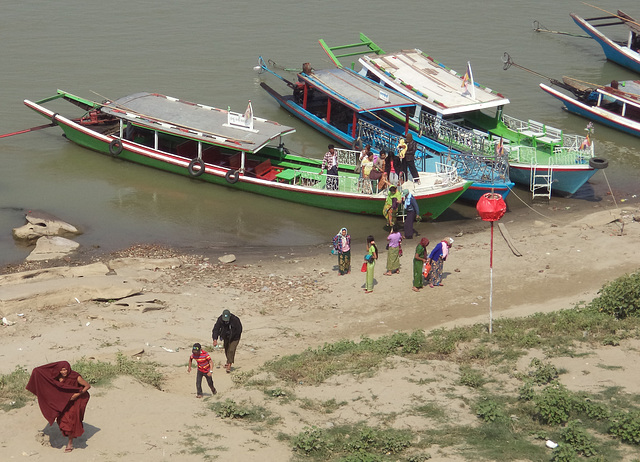 Old Bagan jetty