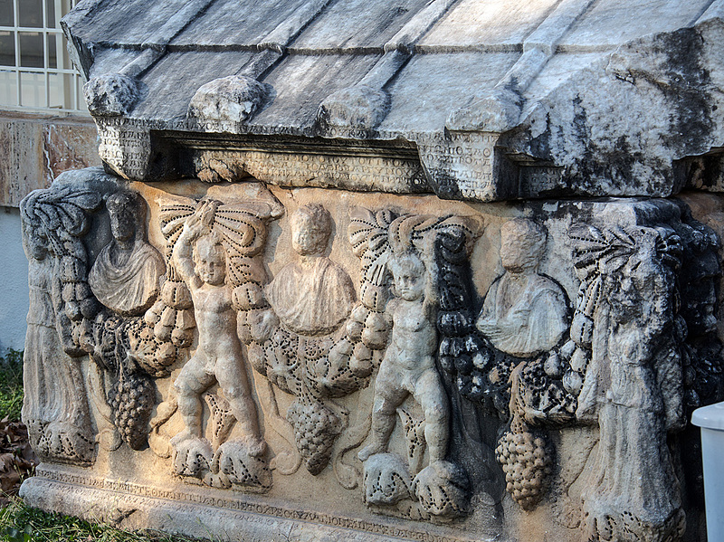 20151205 9619VRAw [R~TR] Sarkophag, Aphrodisias