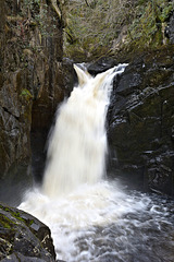 Ingleton waterfalls trail: Hollybush Spout view