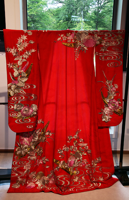 Exposition Kimono , art traditionnel du Japon