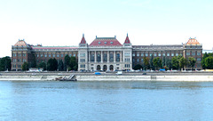 Technische Universität an der blauen Donau