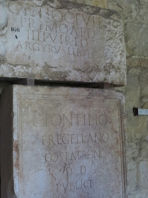 Musée archéologique de Split : deux inscriptions.