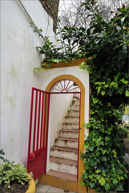 Moura, Alentejo, Up to the castle