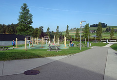 HBM am Spielplatz