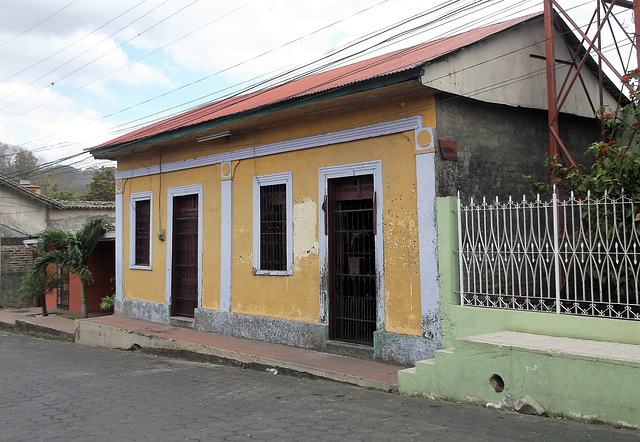 Nicaraguan terraced houses