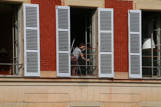 La châtelaine ?......... je ne pense pas .