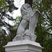 Лев у входа в усадьбу Тарновских в Качановке / The Sculpture of Lion at the Entrance to the Tarnovsky Manor in Kachanovka