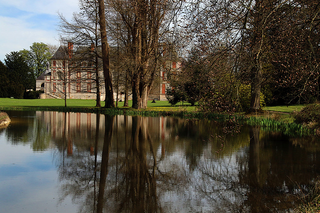 Parc et château de Courson