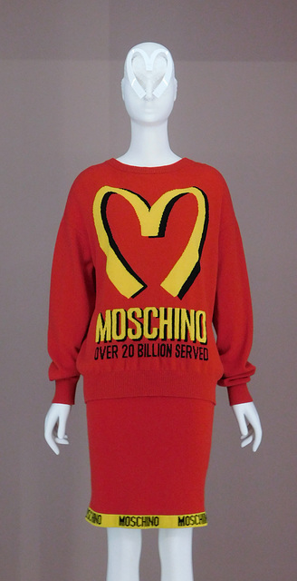 Moschino Arches Ensemble in the Metropolitan Museum of Art, August 2019