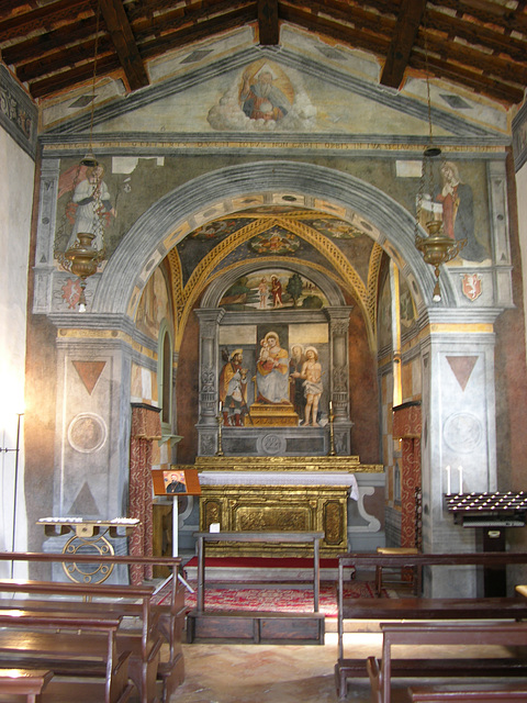 In einer Kirche in Limone