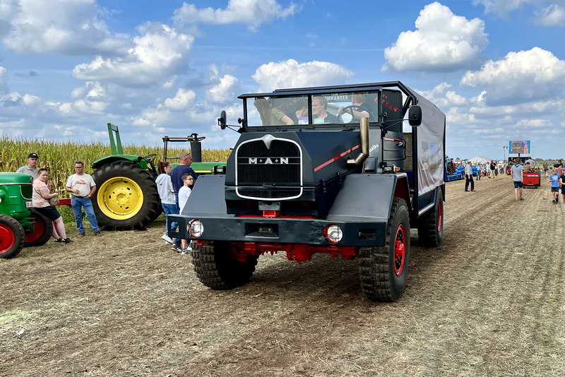 Oldtimer Festival Ravels 2022 – MAN truck