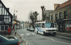 Neal’s Travel M373 VER in Mildenhall – 16 Dec 1995 (295-35)