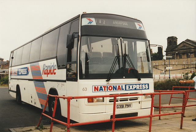 East Yorkshire (National Express contractor)  69 (G391 PNV) in Scarborough – 11 Aug 1994 (236-3)