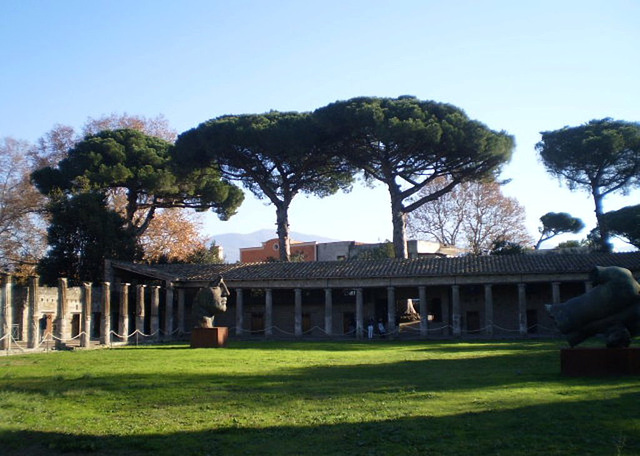 Gladiators' barracks.