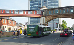 DSCF3618 Connexions Buses 5209 UA (YN02 GGZ, UK02 DRM) in Harrogate - 9 Jun 2016