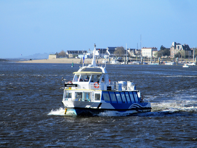 embarquement immédiat pour le ciel bleu