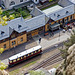 Blick vom Berg auf den Bahnhof Oybin