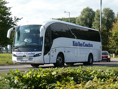 Kiddles Coaches T700 OMG at Fiveways, Barton Mills - 26 Aug 2023 (P1160155)