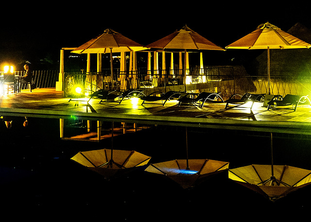 Aliya Hotel by night, Sigiriya