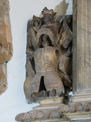 st margaret's church, barking, essex (26)military trophy on c18 tomb of robert bertie +1701