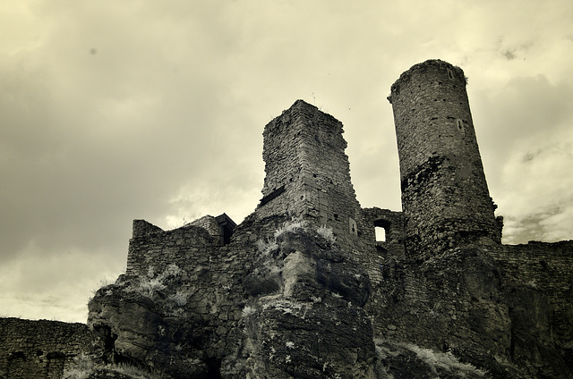 Ogrodzieniec Castle