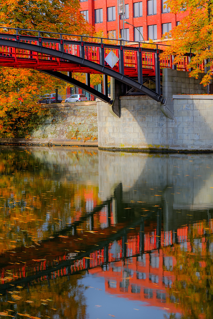 Berlin. Hiroshimasteg über den Landwehrkanal. 201510